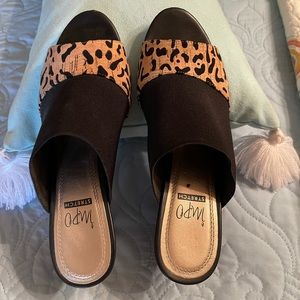 Comfy wedge shoes